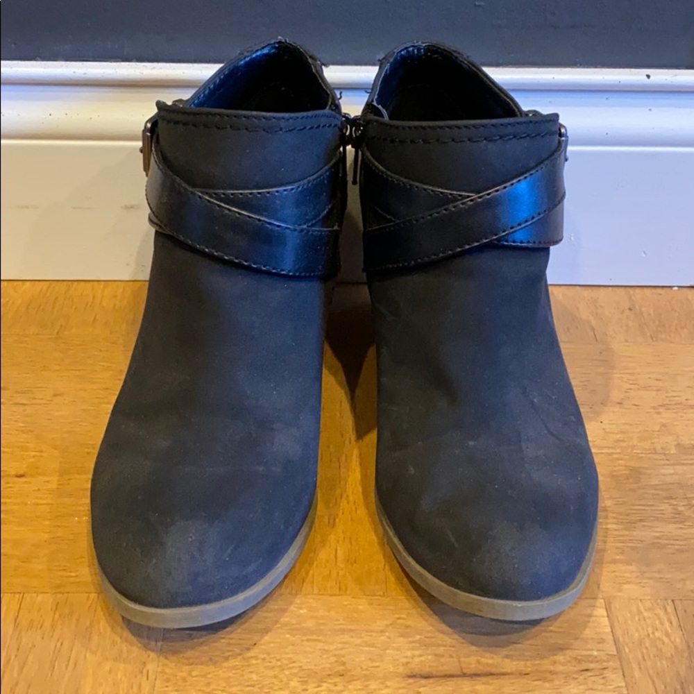 Indigo rd. Ankle booties